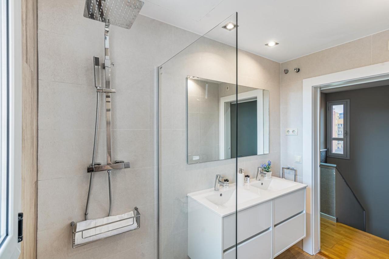 Lodging Beach Penthouse Near Center With Pool Barcellona